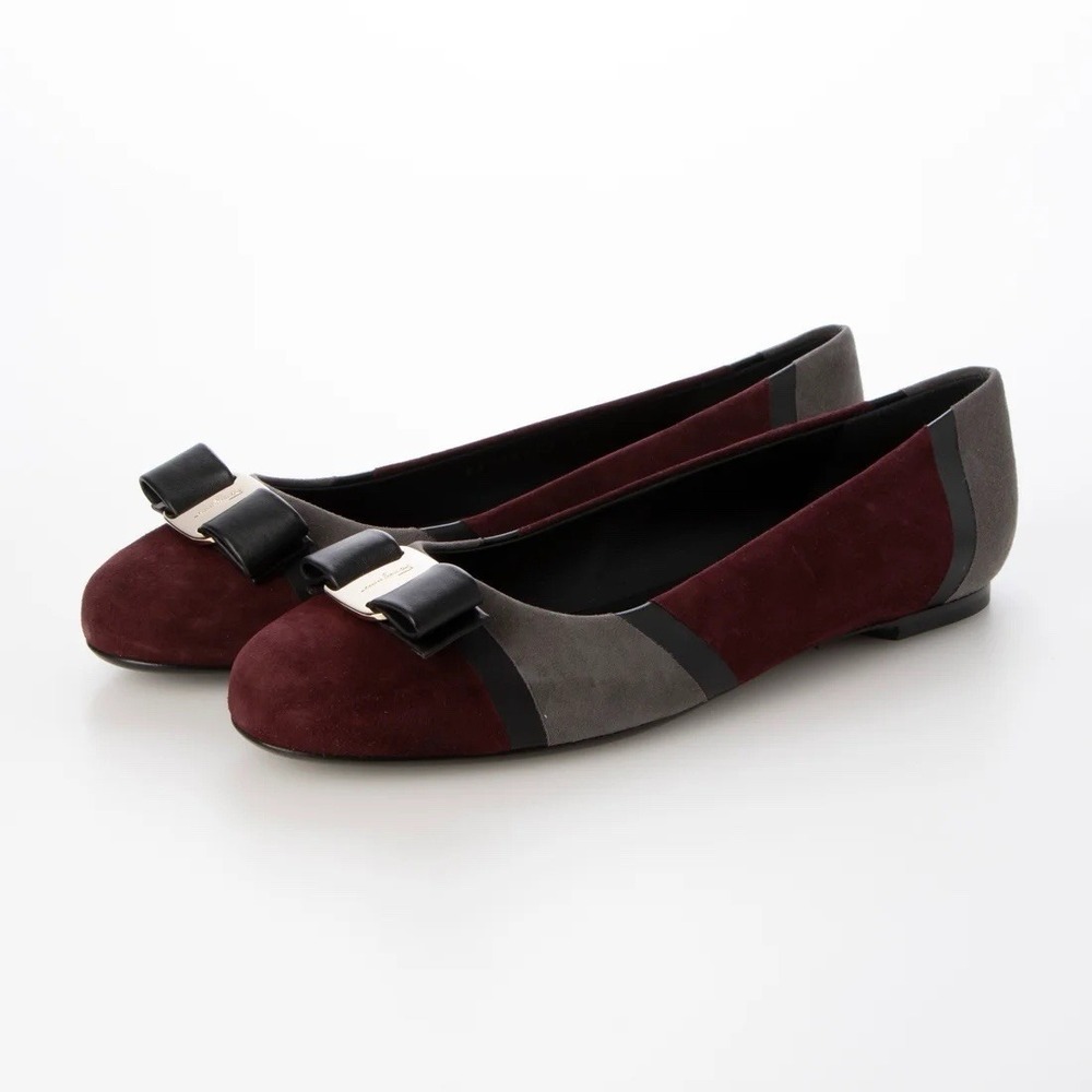 Salvatore Ferragamo Vara ballet flats shoes Suede size 7 - Picture 1 of 16